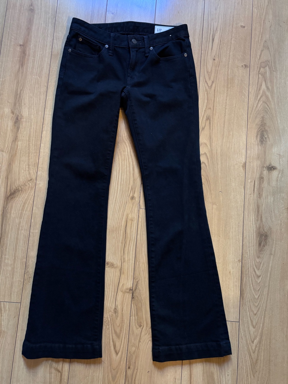 GAP Women’s boot cut Jeans - Black